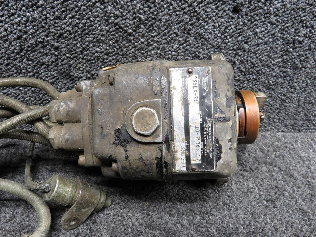 Bendix King 10-51365-17 Bendix S6EN-21 Magneto Assembly with Cables