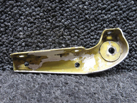 Piper Aircraft Parts 42025-001 Piper PA-31T Bracket Assembly Gear Door Actuator Forward
