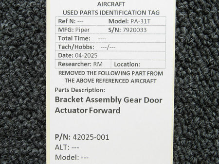Piper Aircraft Parts 42025-001 Piper PA-31T Bracket Assembly Gear Door Actuator Forward