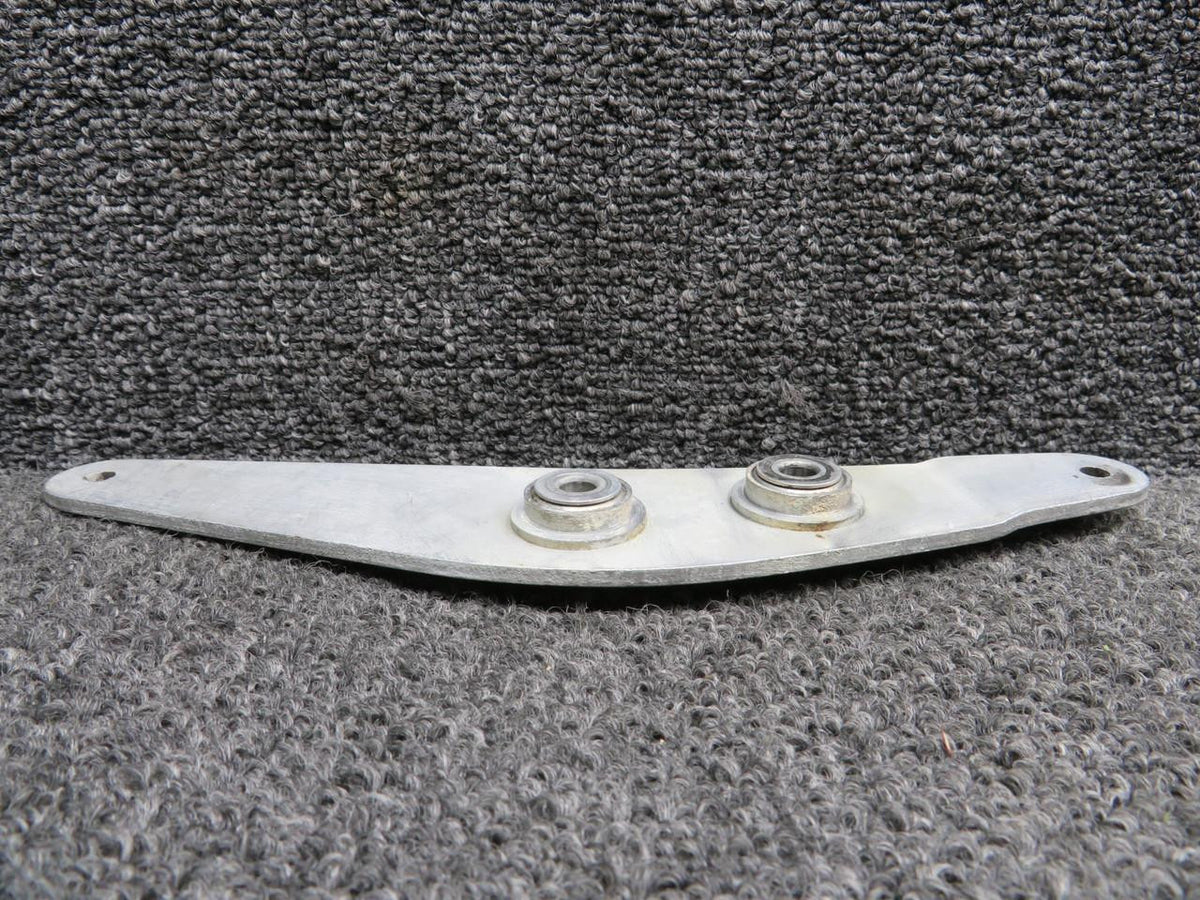 Cessna Aircraft Parts 0513200-1 Cessna 172D Elevator Bellcrank Forward