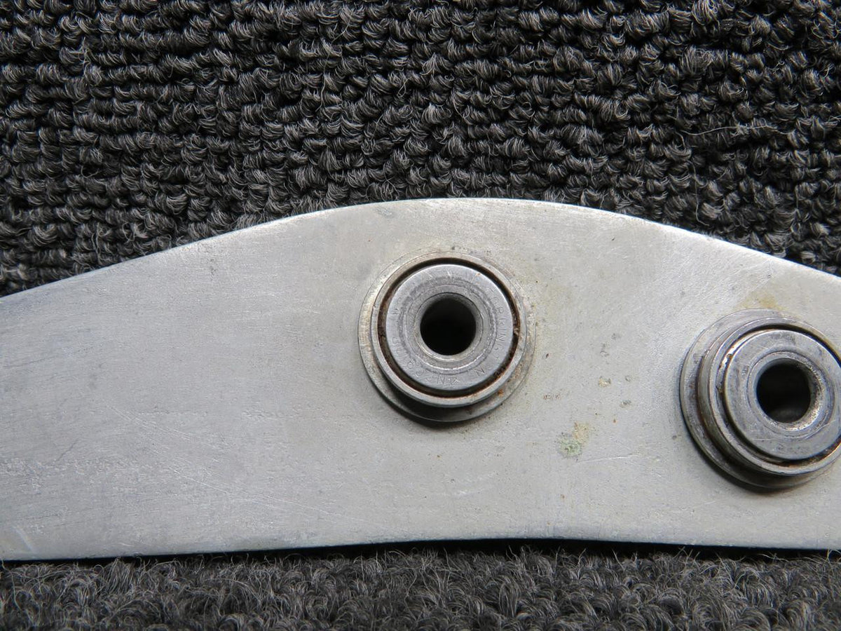 Cessna Aircraft Parts 0513200-1 Cessna 172D Elevator Bellcrank Forward