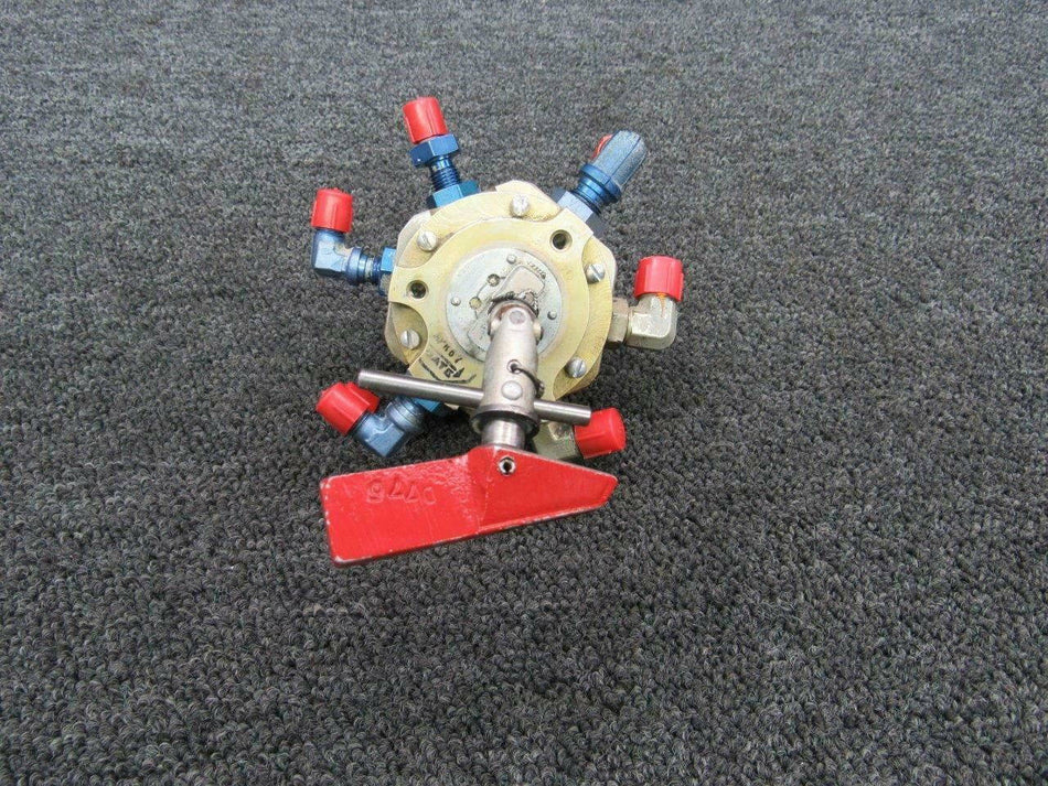 96-920001-612 Beech 95-C55 Fuel Selector Valve Assy RH