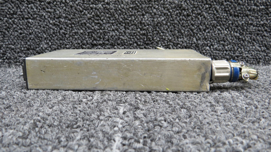 066-1021-00 King Radio KR-21 Marker Beacon Receiver (Volts: 14-28)