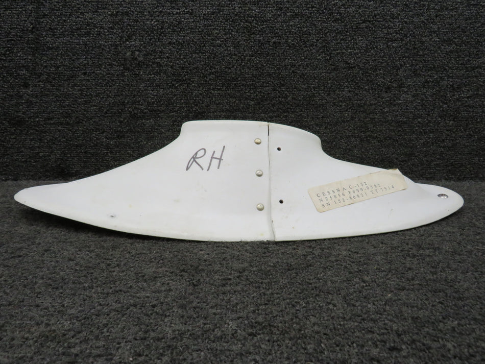 0441217-214 Cessna 152 Main Gear Fairing Assembly RH