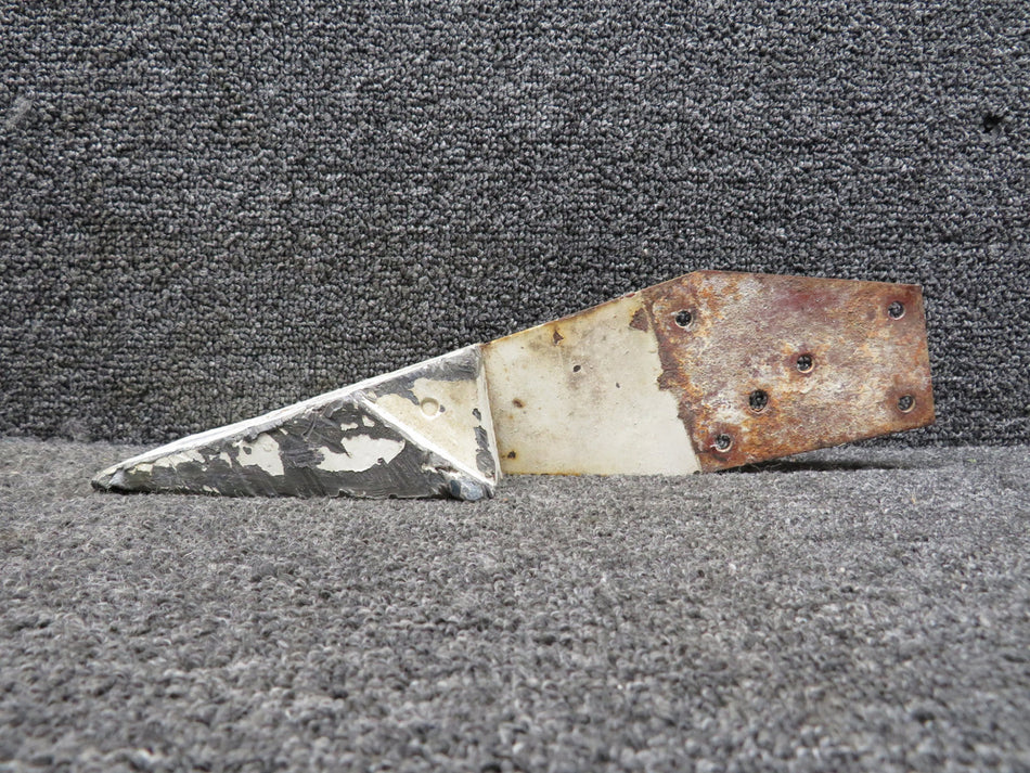42343-9 Rockwell 112 Aileron Balance Assembly (Damaged)