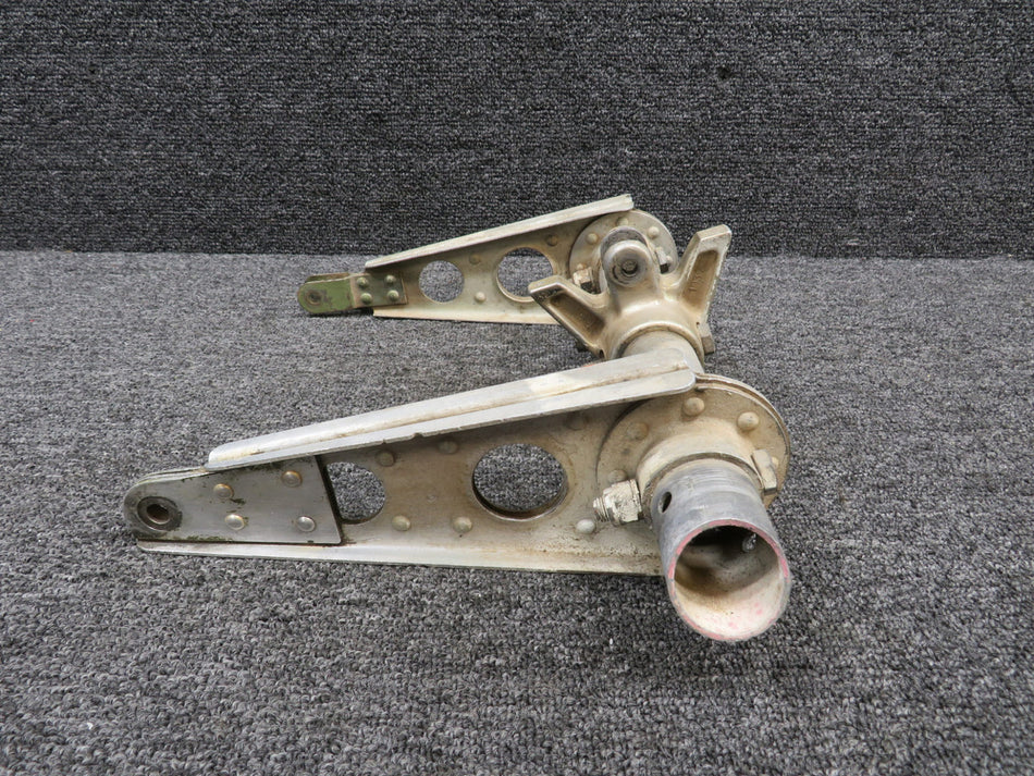 17179-005 Piper PA-23 Elevator Torque Tube Assembly (Minus Brackets)