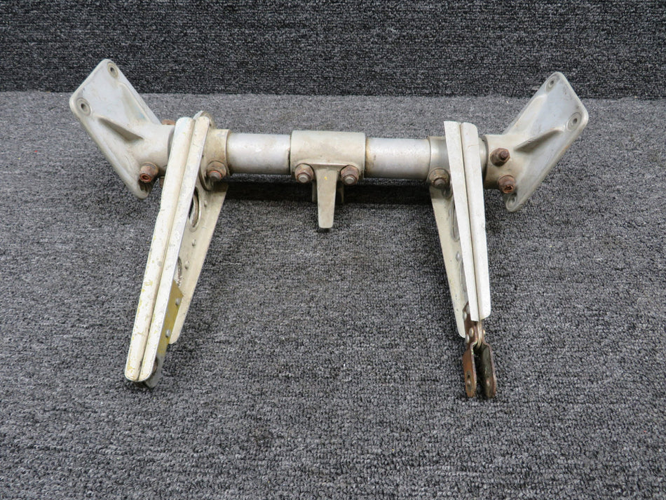 17179-005 Piper PA-23 Elevator Torque Tube Assembly
