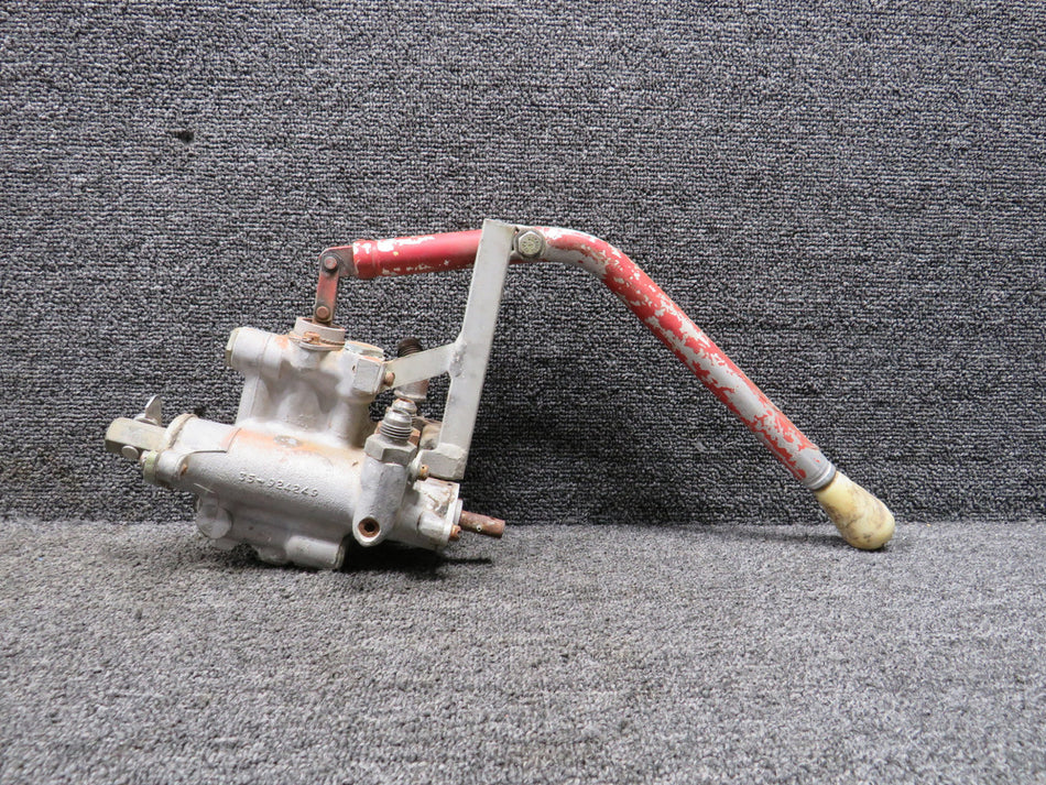 35-924230-1 Beechcraft G35 Fuel Unit Assembly with Handle
