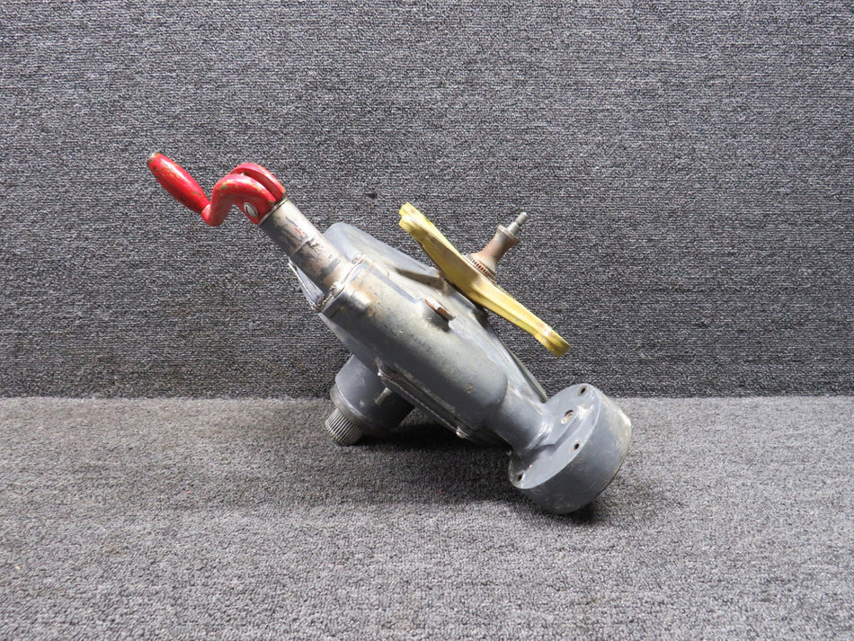 35-810075-5 Beechcraft A33 Landing Gear Actuator Assembly Minus Arm