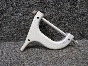 35-815118 Beechcraft G35 Landing Gear Door Actuator Idler