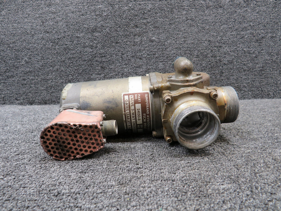 24150-8 (Alt: 2519004-4) Sunstrand 3-Way Emergency Pressure Valve (Core)