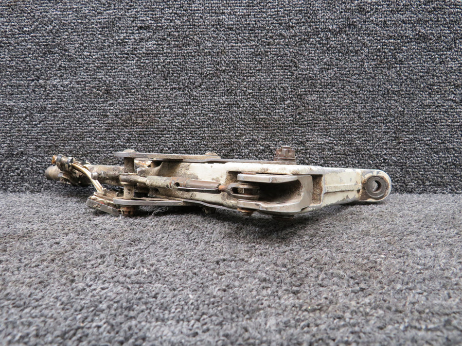 20766 Piper Main Gear Truss and Link Assembly (Minus Rod End)
