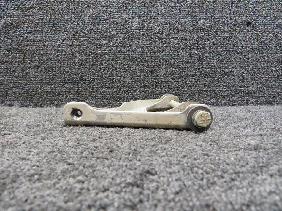 35-815118 Beechcraft E33A Landing Gear Door Idler Arm Assembly
