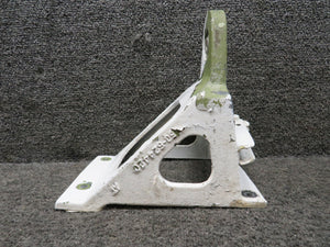 50-524420-4 Beechcraft King Air A90 Elevator Inboard Hinge Assembly RH