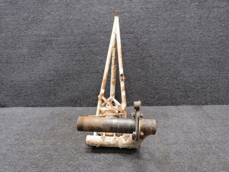 5257-2 Mooney M20E Main Gear Assembly with Truss Attached RH (Rusted)