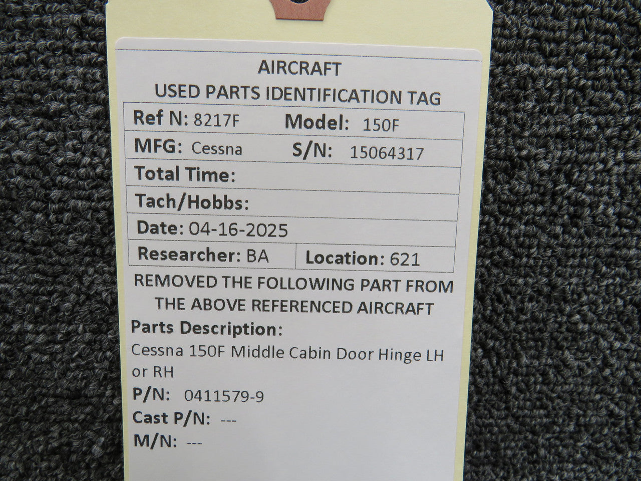 0411579-9 Cessna 150F Middle Cabin Door Hinge LH or RH – BAS Part