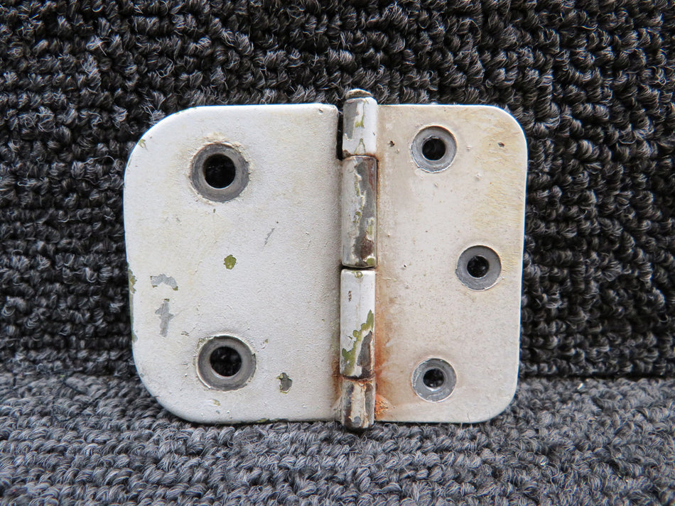 0413390-19 Cessna 150F Lower Cabin Door Hinge LH or RH