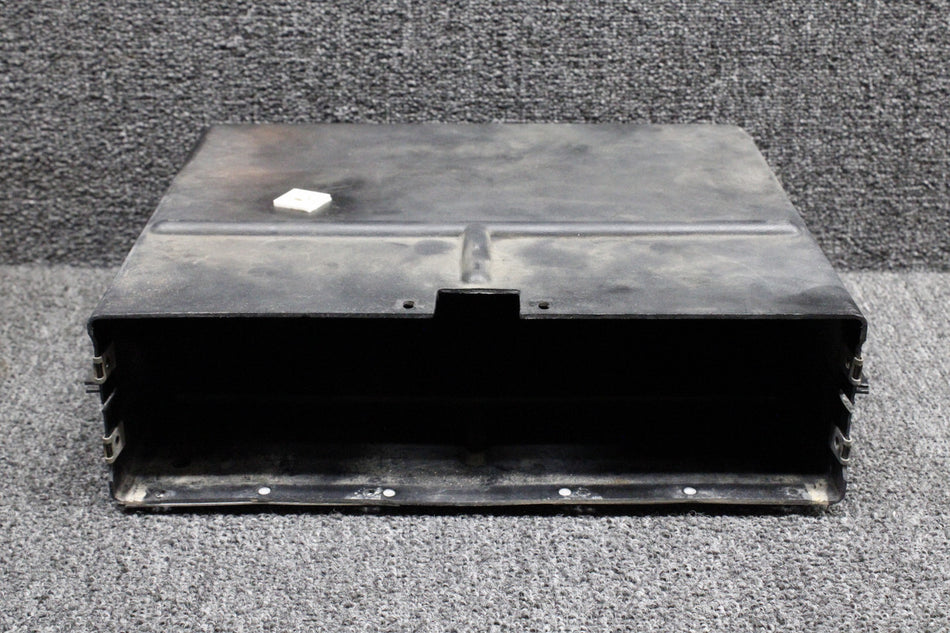 0513225-4 Cessna 172D Map Box Compartment (No Door)