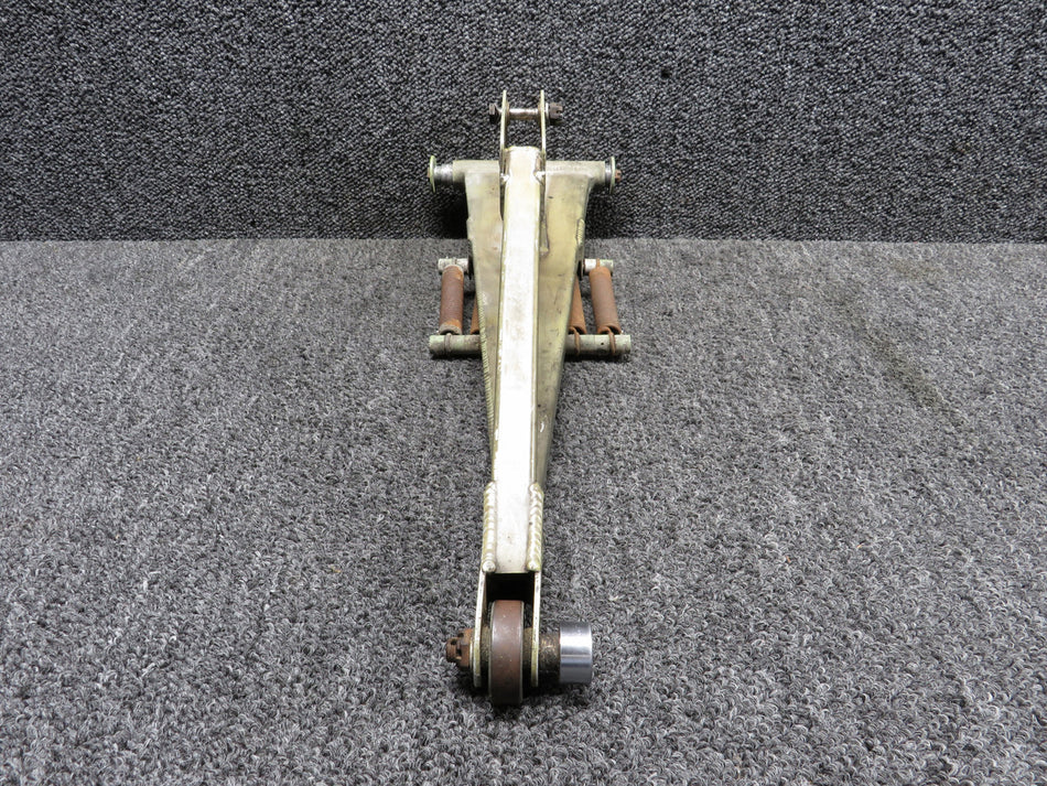 73230231-003 Dehavilland Nose Landing Gear Frame Assembly