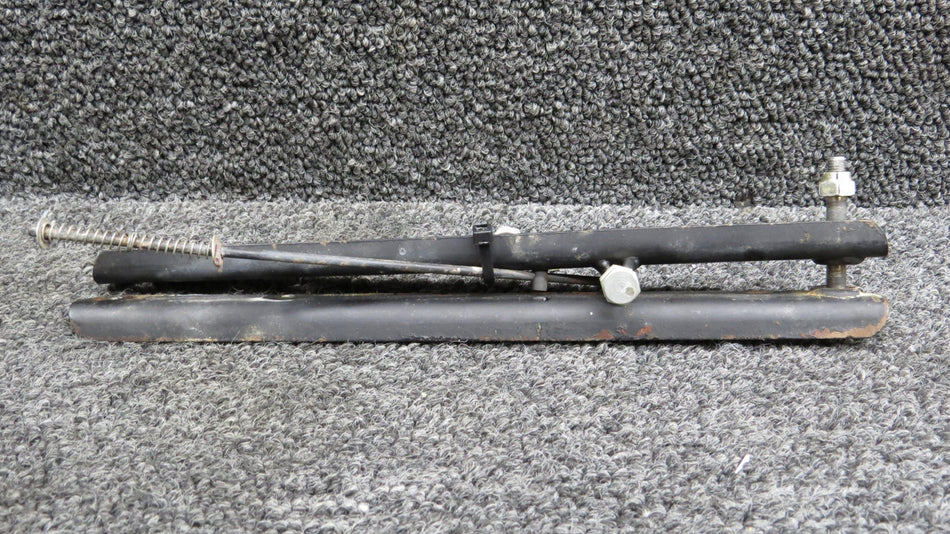 22694-003, 22695-003 Piper PA30 Flap Control Arm Assembly with Rod
