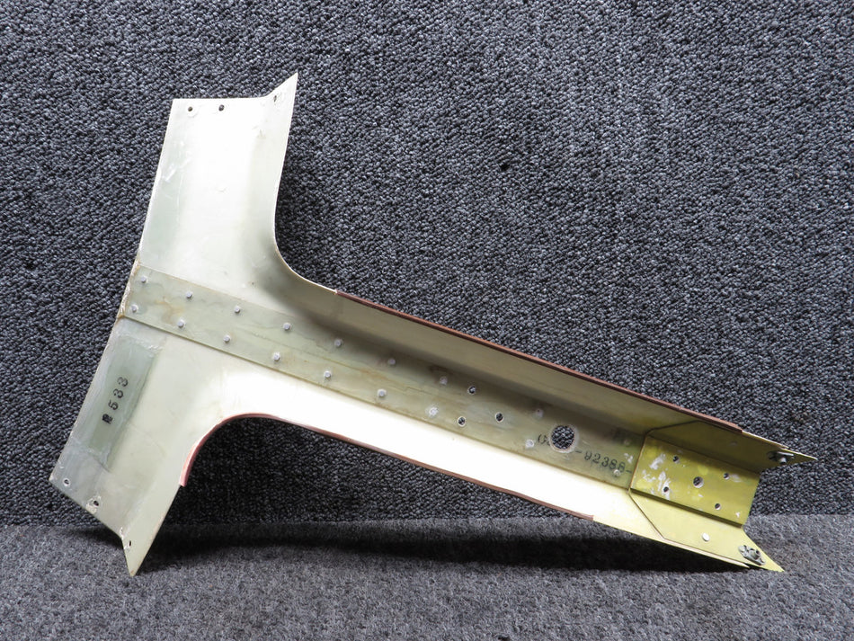 010A-92388 Mitsubishi MU2B-30G Front Windshield Trim Frame Assembly