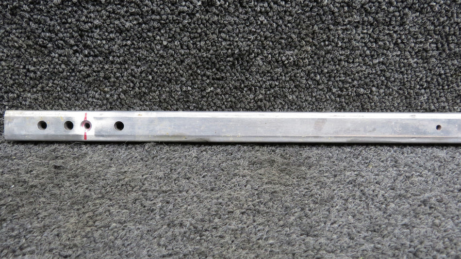 25467-000 Piper PA30 Outboard Center Seat Rail Track