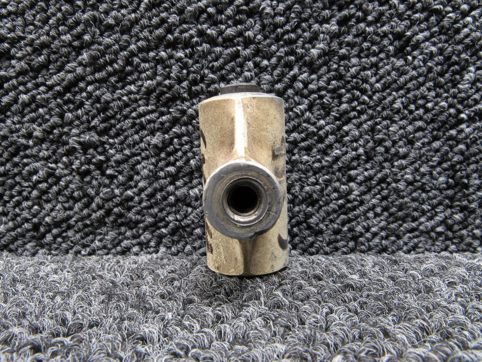 5042012-4 Cessna C-335 Nose Gear Steering Gimbal Block