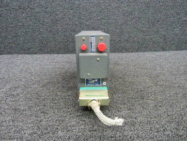 40200-0000 Aircraft Radio R-846A Receiver with Tray (Volts: 28)
