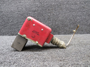 1496-00-1 (Alt: 980004B-1) Dukes Fuel Shut-Off Valve Assembly