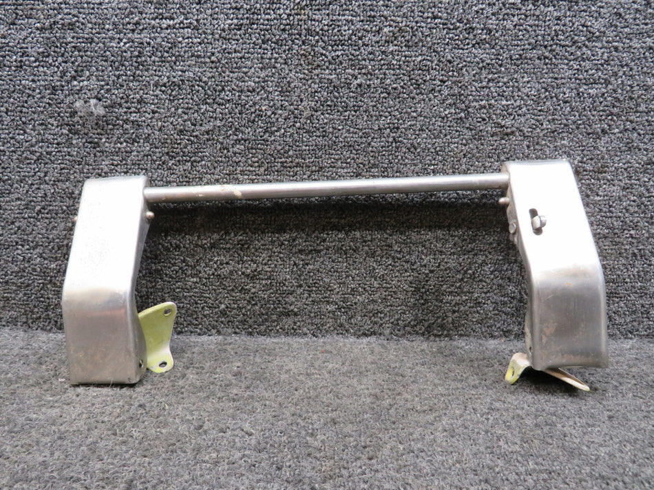 35-410291-644 (Use: 002-430055-2) Beechcraft B58 Rear Window Latch RH