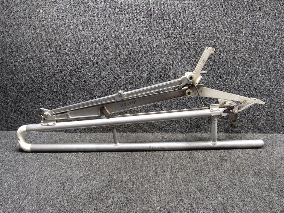D31005 Strabor Aircraft Handrail Assembly (Damaged)