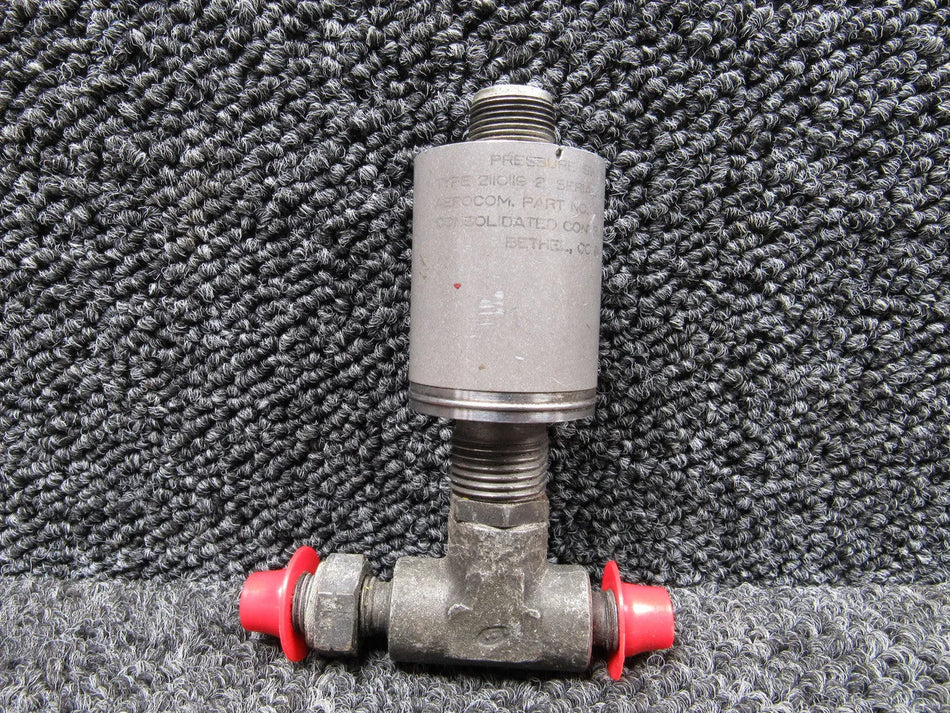 4833010-501 Consolidated Controls 211C119-2 Pressure Switch with Fitting