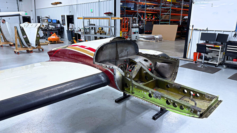 5122005-2 Cessna 421C Wing Structure RH Minus Nacelle Tank