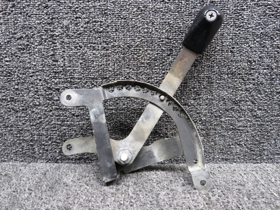 1261012-1, 1261647-1 Cessna T207 Lever & Bracket Cowl Flap Position