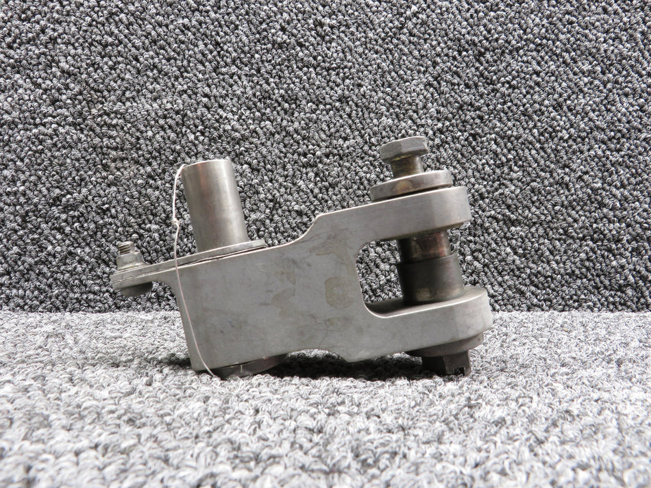 F10A5B10552-1 Israel 1124 Engine Mount Link Assembly (No Data Plate)
