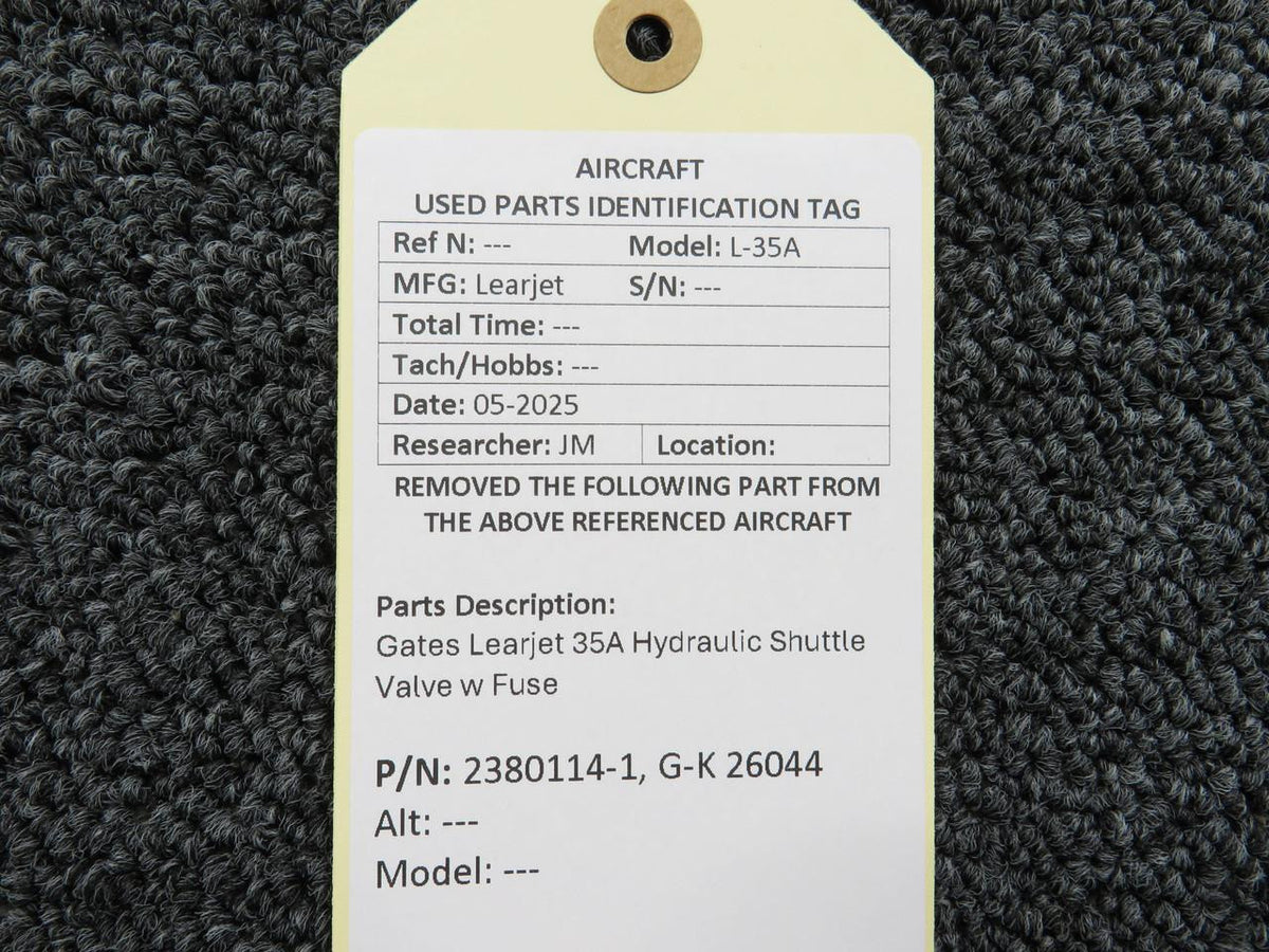 Gates Learjet 2380114-1, G-K 26044 Gates Learjet 35A Hydraulic Shuttle Valve with Fuse