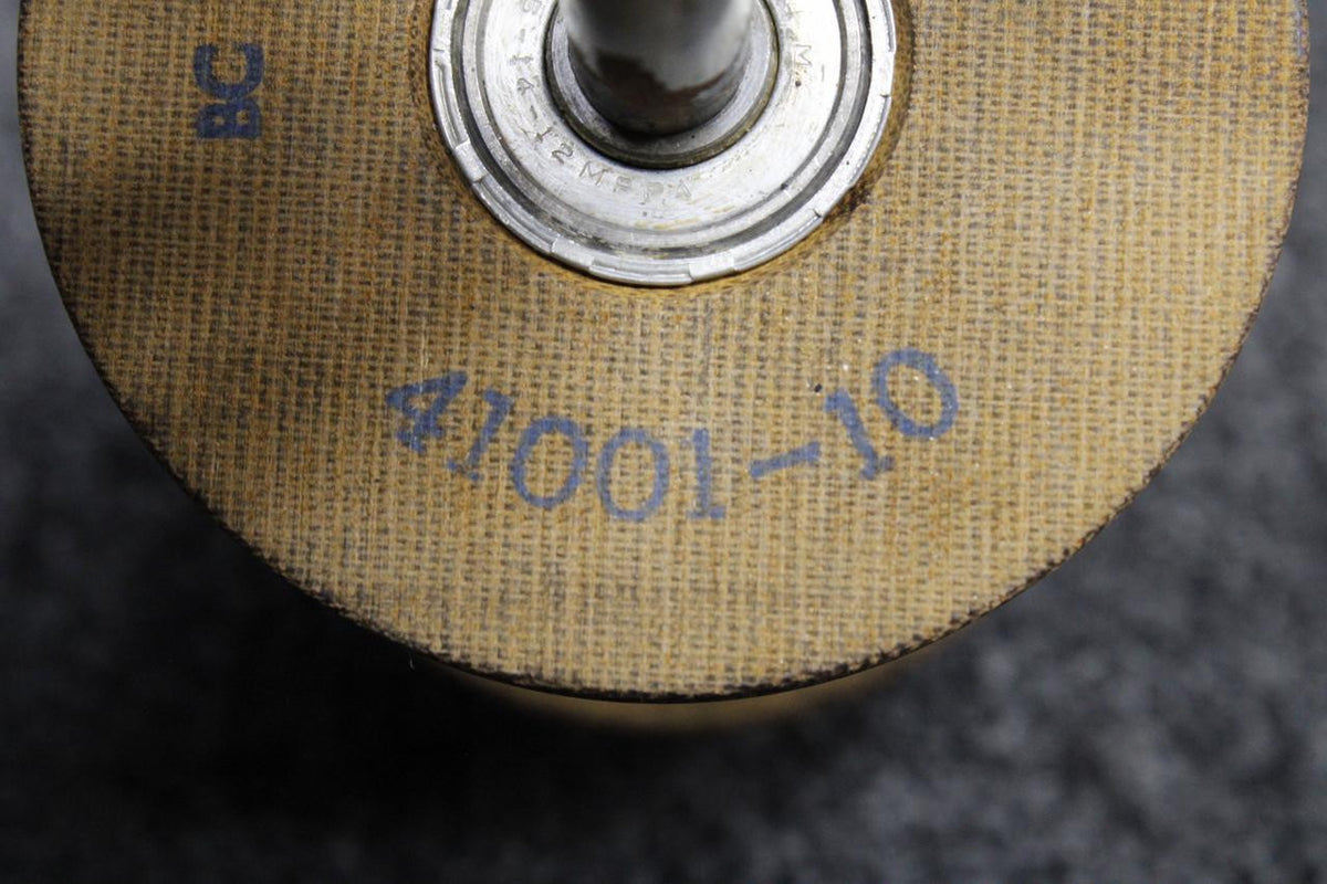 Piper Aircraft Parts 41001-010 Piper PA28RT-201T Aileron Control Pulley Assembly