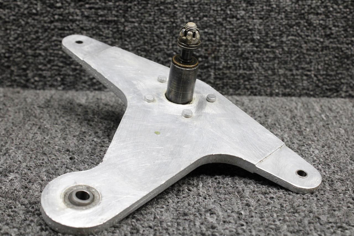 Piper Aircraft Parts 35883-002 Piper PA28RT-201T Stabilator Bellcrank