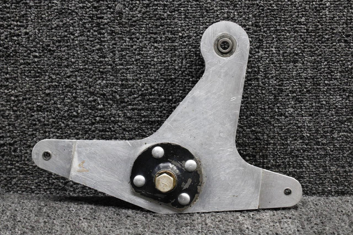 Piper Aircraft Parts 35883-002 Piper PA28RT-201T Stabilator Bellcrank