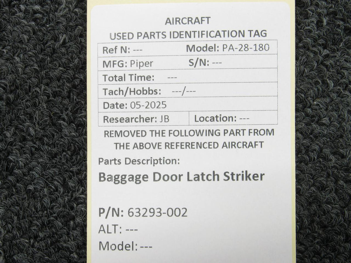 Piper Aircraft Parts 63293-002 Piper PA-28-180 Baggage Door Latch Striker