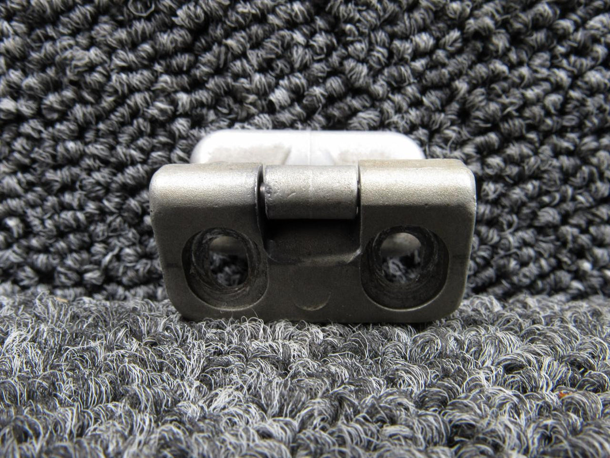 Cessna Aircraft Parts 5111603-201 Cessna C-425 Foul Weather Window Upper Hinge Assembly