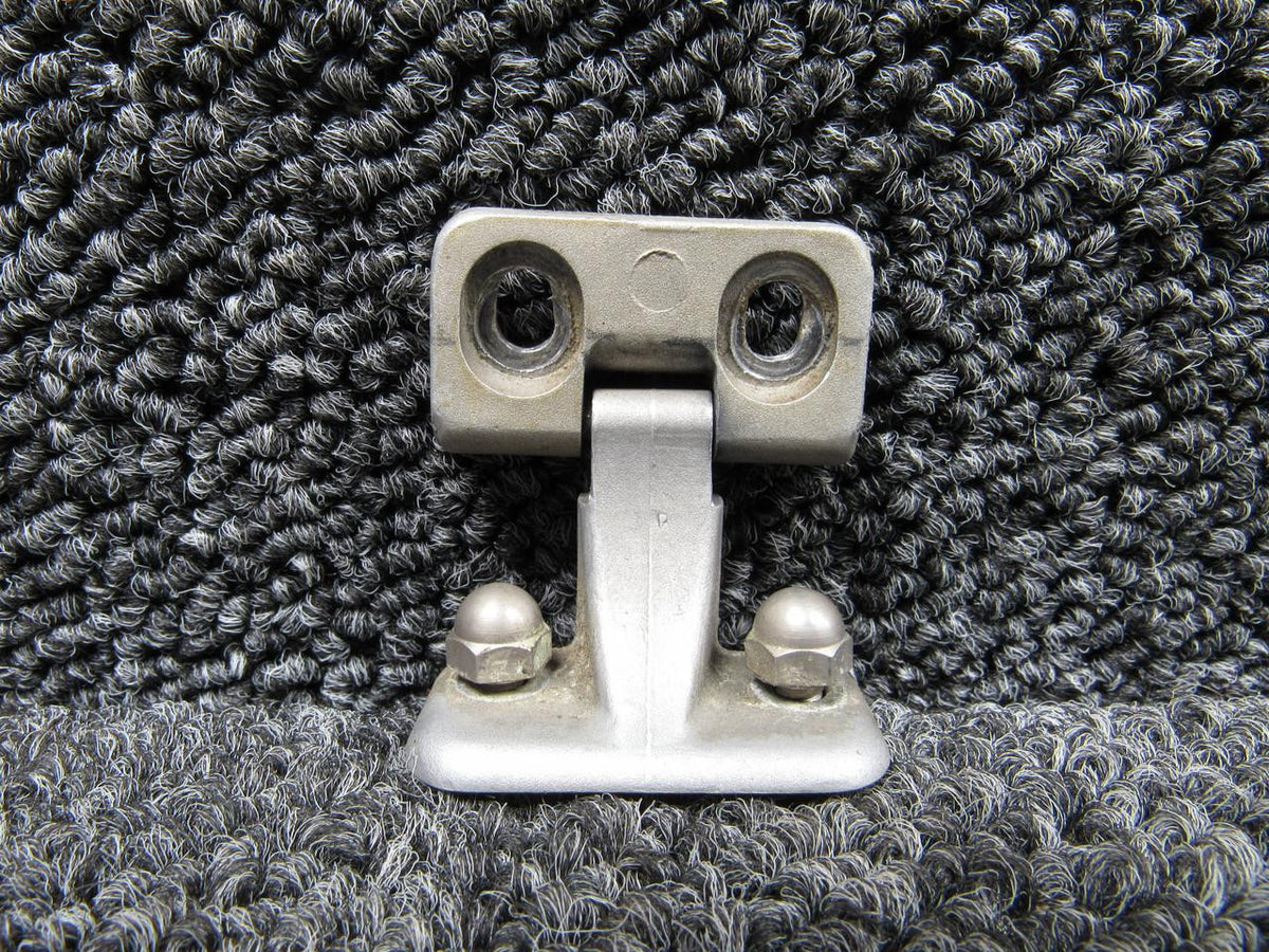Cessna Aircraft Parts 5111603-201 Cessna C-425 Foul Weather Window Upper Hinge Assembly