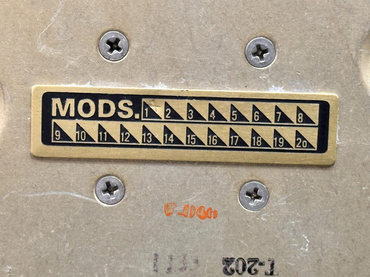 King Radio 071-0006-00 King Radio KA-47 DME Code Converter with Mod (14 or 28V)