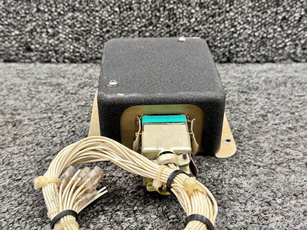 King Radio 071-0006-00 King Radio KA-47 DME Code Converter with Mod (14 or 28V)