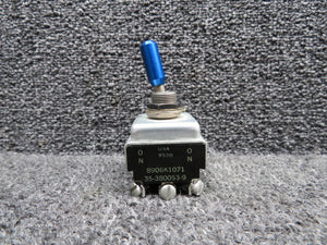 8906K1071 (Alt: 35-380053-9) Cutler-Hammer Toggle Switch Assembly (Blue)