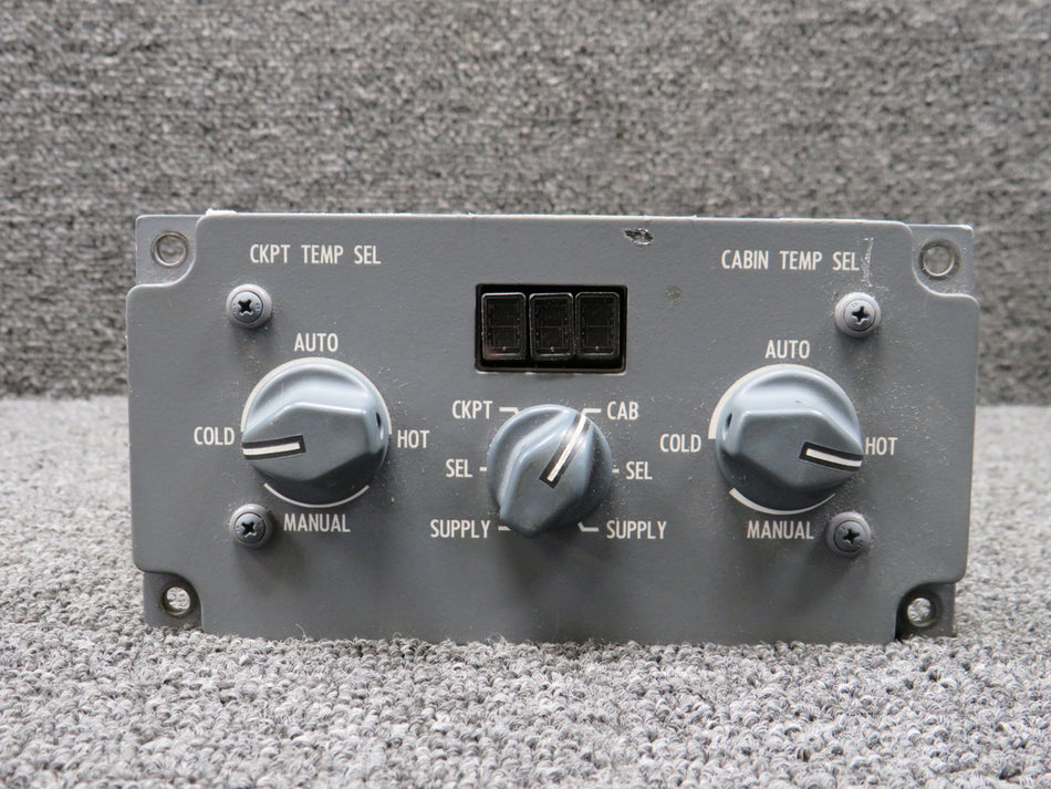1E64-2 (Alt: 9912518-5) Parker Temperature Control Display with Modifications
