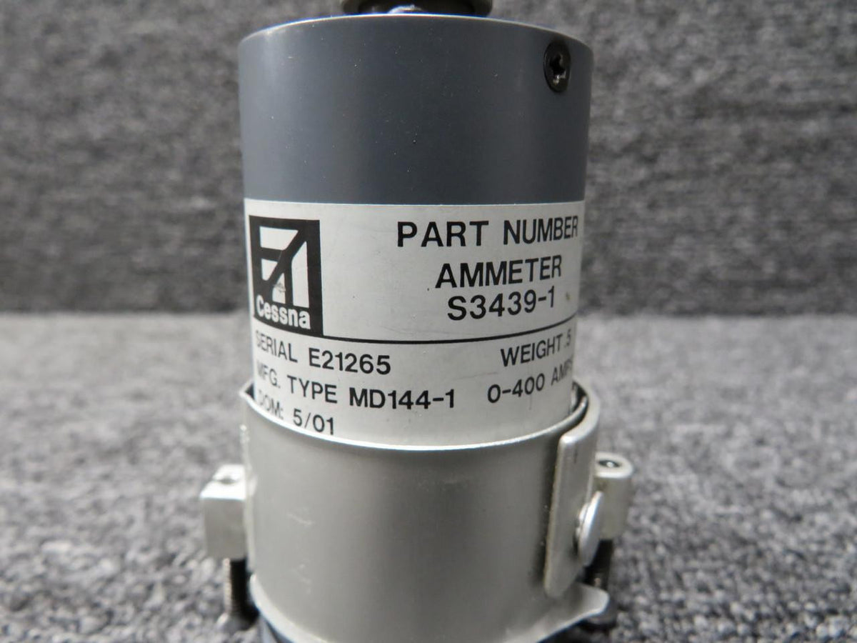 Mid-Continent S3439-1 Mid-Continent MD144-1 Ammeter Indicator has Mount and Connector