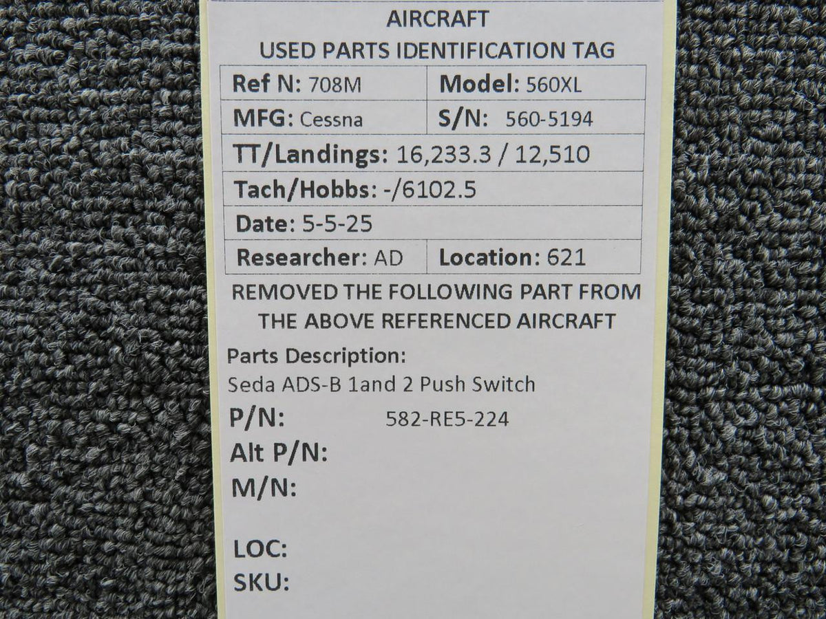Seda 582-RE5-224 Seda ADS-B 1and 2 Push Switch