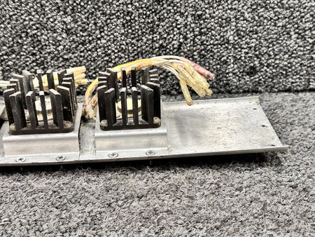 Beechcraft Parts 002-364042-13, 2N3055 Beechcraft 58 Light Dimmer w Transistors and Coolers