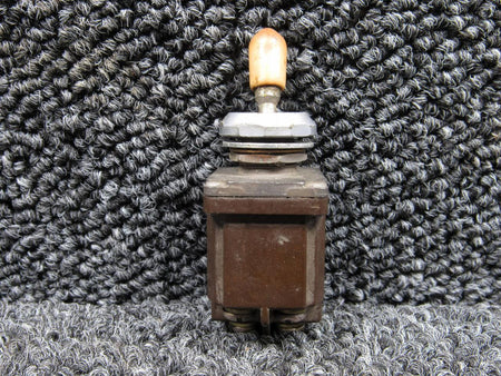 Cutler-Hammer 8501K4 (Alt: MS24524-23) Cutler-Hammer Maintained Toggle Switch